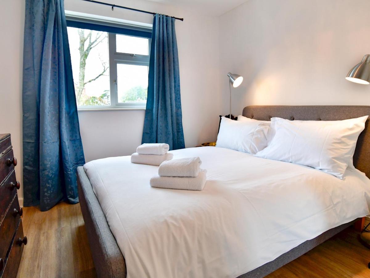 Pass The Keys Quiet Coastal Retreat Inbetween Langland & Caswell Swansea Exterior foto